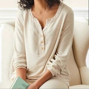Soft Surroundings Rue Cler Pullover Soft Beige Long Sleeve Henley Knit Top Sz M